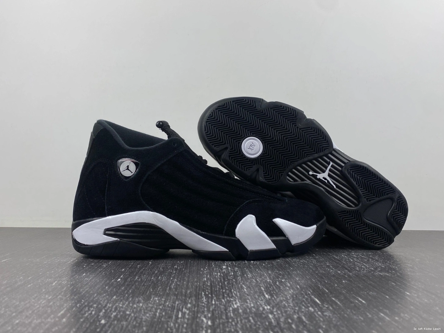 Black 14 White Red Jordan 487471-016 Air University 0913